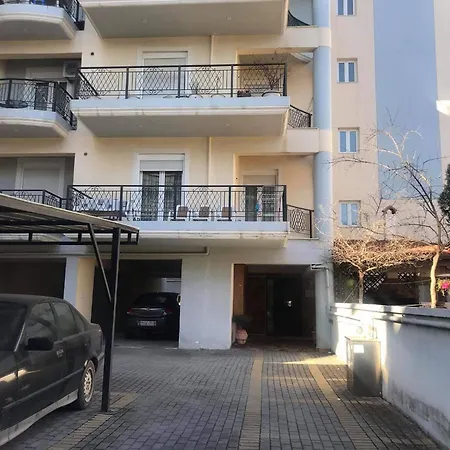 Apartment Arion 4 *